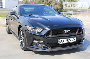 Купе Ford Mustang 2017 в Киеве