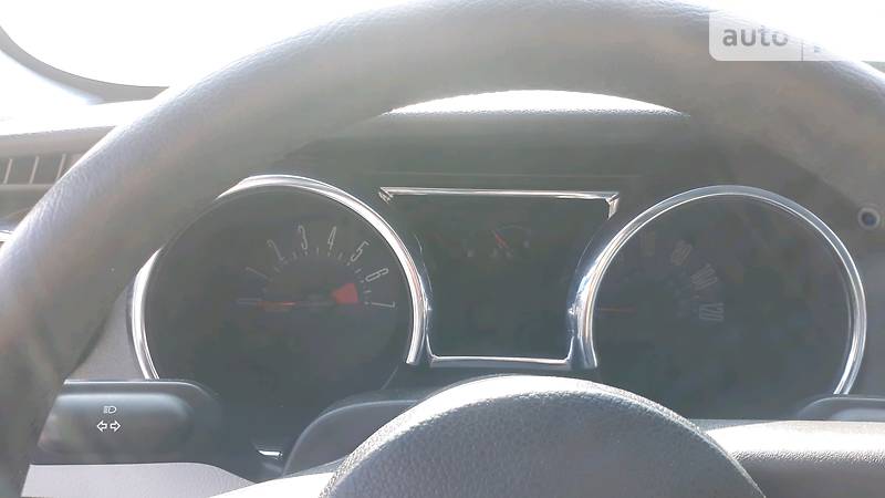 Купе Ford Mustang 2005 в Киеве