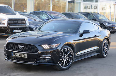 Седан Ford Mustang 2014 в 