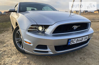 Кабриолет Ford Mustang 2014 в Стрые