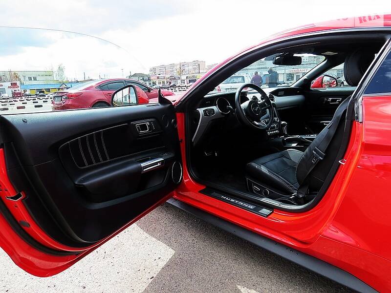 Купе Ford Mustang 2017 в Черкасах фото 12 Купе Ford Mustang 2017 в Черкасах
