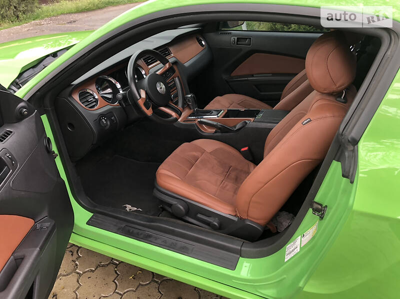 Купе Ford Mustang 2014 в Харькове