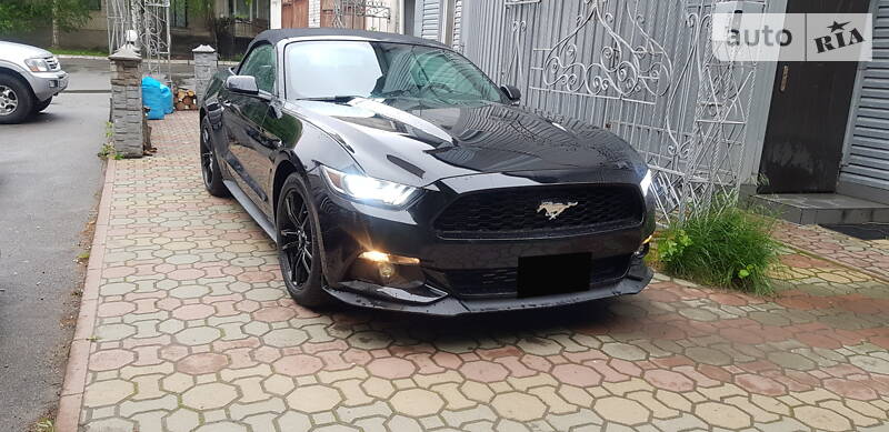 Кабріолет Ford Mustang 2016 в Вінниці фото 15 Кабріолет Ford Mustang 2016 в Вінниці
