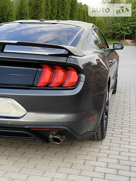 Купе Ford Mustang 2018 в Рівному