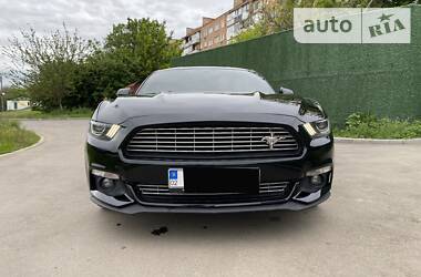 Купе Ford Mustang 2015 в Киеве