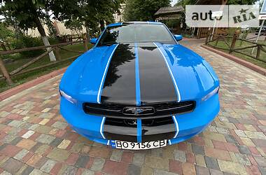 Купе Ford Mustang 2012 в Миргороде