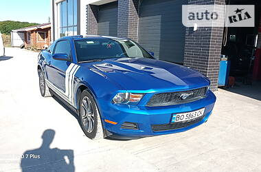 Купе Ford Mustang 2012 в Тернополе