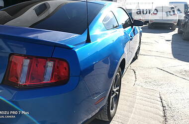 Купе Ford Mustang 2012 в Тернополе