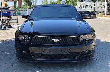 Кабриолет Ford Mustang 2014 в Одессе