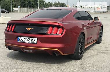 Седан Ford Mustang 2017 в Львове