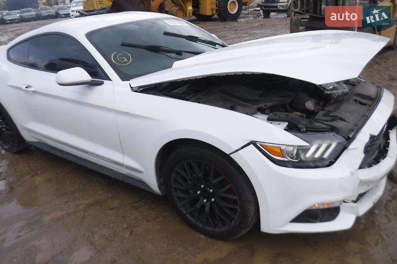Купе Ford Mustang 2016 в Нежине
