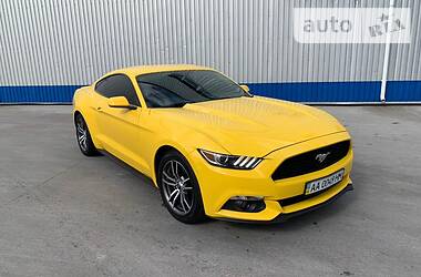 Купе Ford Mustang 2016 в 