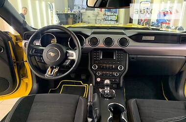 Купе Ford Mustang 2016 в 