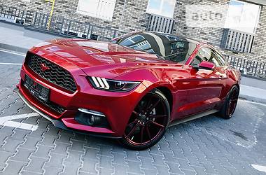 Купе Ford Mustang 2015 в Киеве