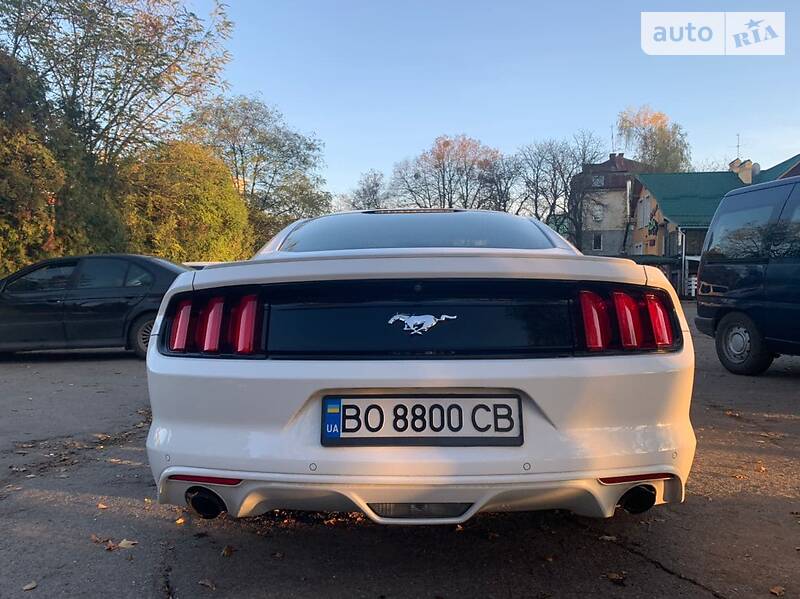 Купе Ford Mustang 2016 в Львове фото 9 Купе Ford Mustang 2016 в Львове