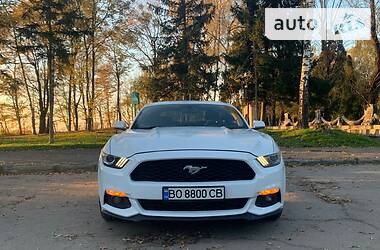 Купе Ford Mustang 2016 в Львові