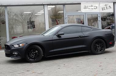 Купе Ford Mustang 2015 в Днепре