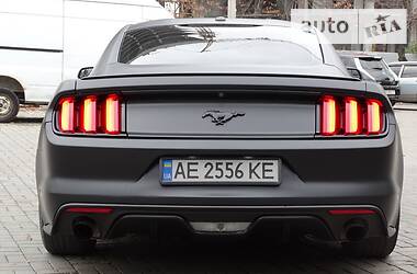 Купе Ford Mustang 2015 в Днепре