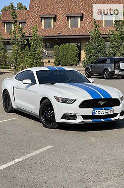 Купе Ford Mustang 2016 в Харькове