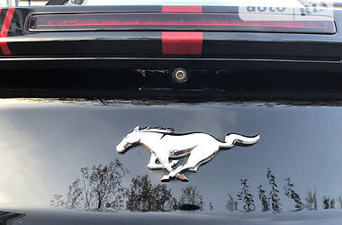 Кабриолет Ford Mustang 2016 в Львове