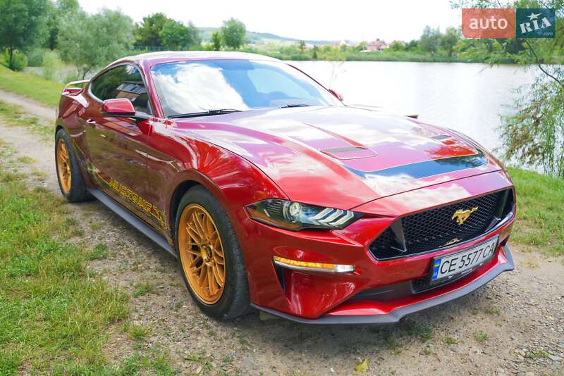 Купе Ford Mustang 2018 в Чернівцях