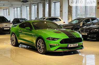 Купе Ford Mustang 2018 в Киеве