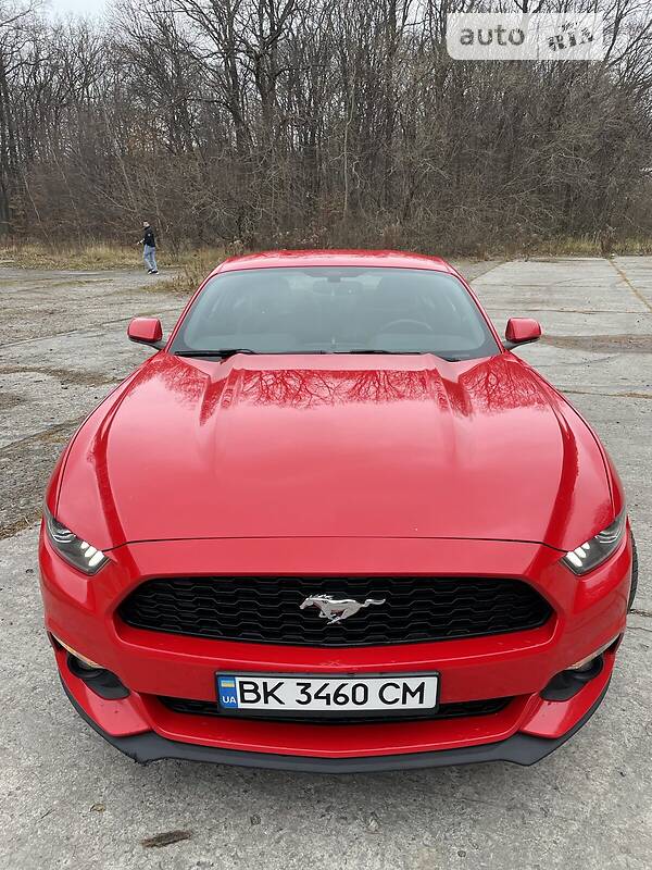 Седан Ford Mustang 2015 в Киеве фото 2 Седан Ford Mustang 2015 в Киеве