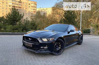 Купе Ford Mustang 2014 в 