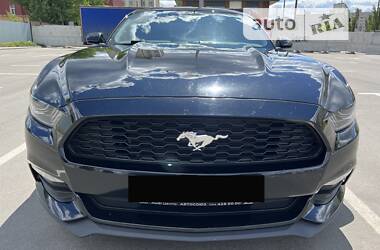 Купе Ford Mustang 2016 в Києві