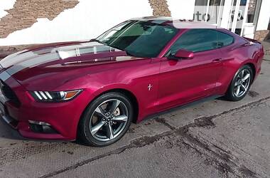 Купе Ford Mustang 2016 в Харькове