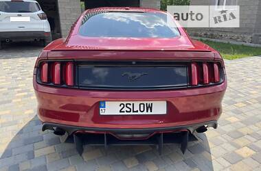 Купе Ford Mustang 2016 в 