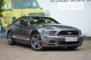 Купе Ford Mustang 2013 в Одесі