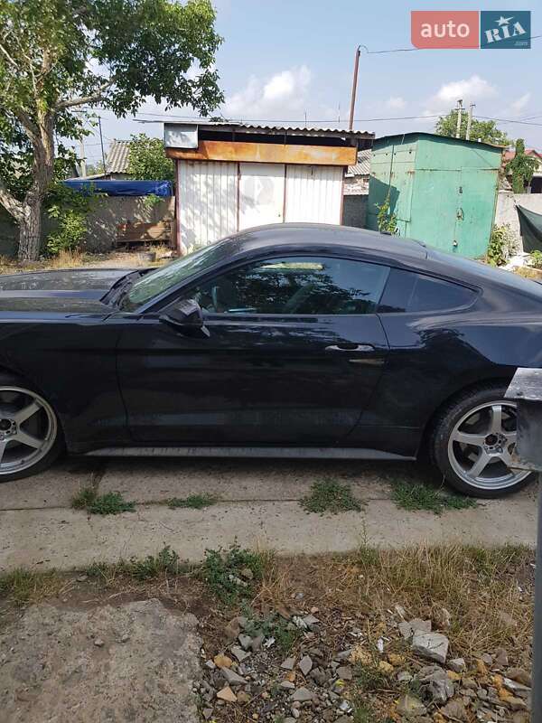 Купе Ford Mustang 2015 в Одессе