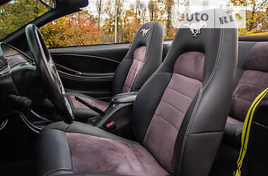 Кабріолет Ford Mustang 1995 в 