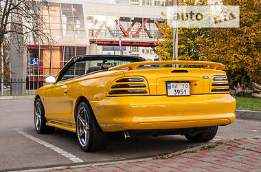 Кабріолет Ford Mustang 1995 в 