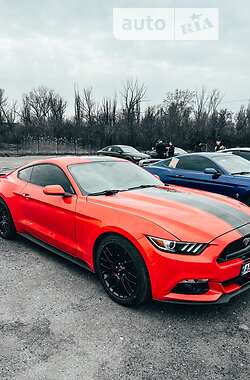 Купе Ford Mustang 2016 в Каменском