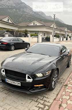 Купе Ford Mustang 2016 в Маріуполі
