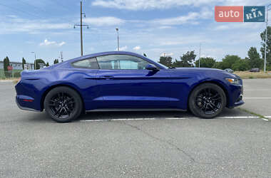 Купе Ford Mustang 2014 в Киеве