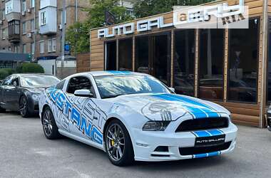 Купе Ford Mustang 2014 в Києві