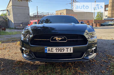 Купе Ford Mustang 2015 в Дніпрі