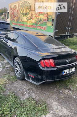 Купе Ford Mustang 2015 в Днепре