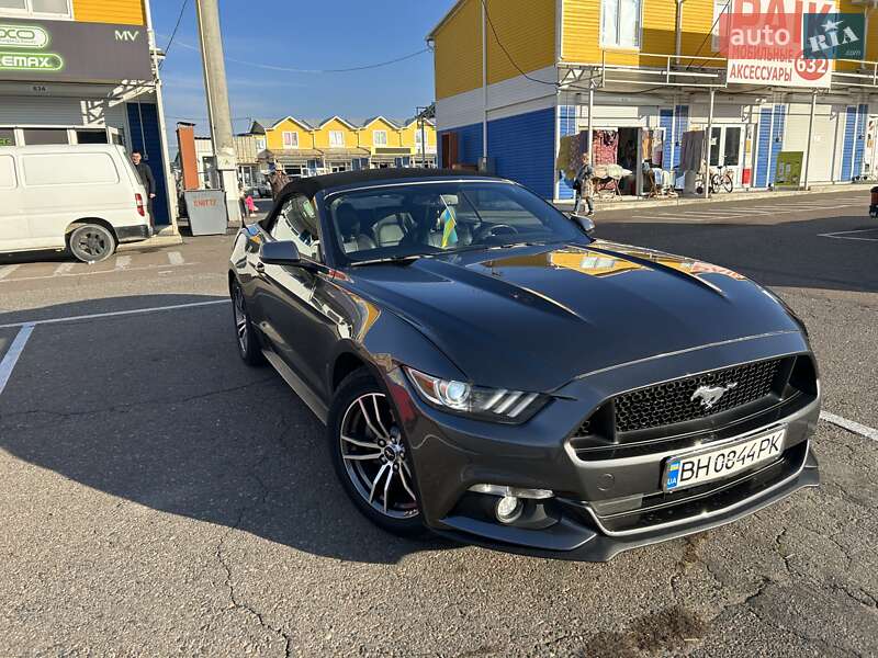 Кабриолет Ford Mustang 2017 в Умани фото 10 Кабриолет Ford Mustang 2017 в Умани