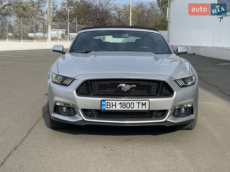 Кабриолет Ford Mustang 2016 в Одессе