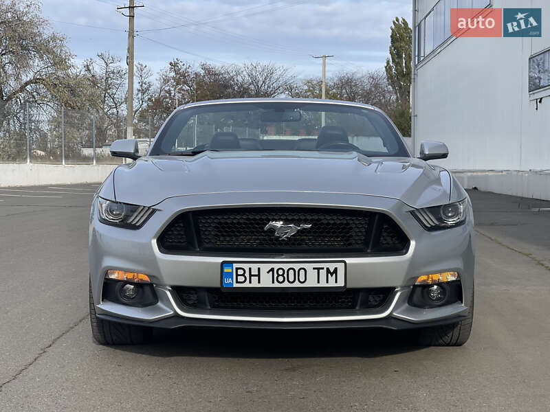 Кабриолет Ford Mustang 2016 в Одессе