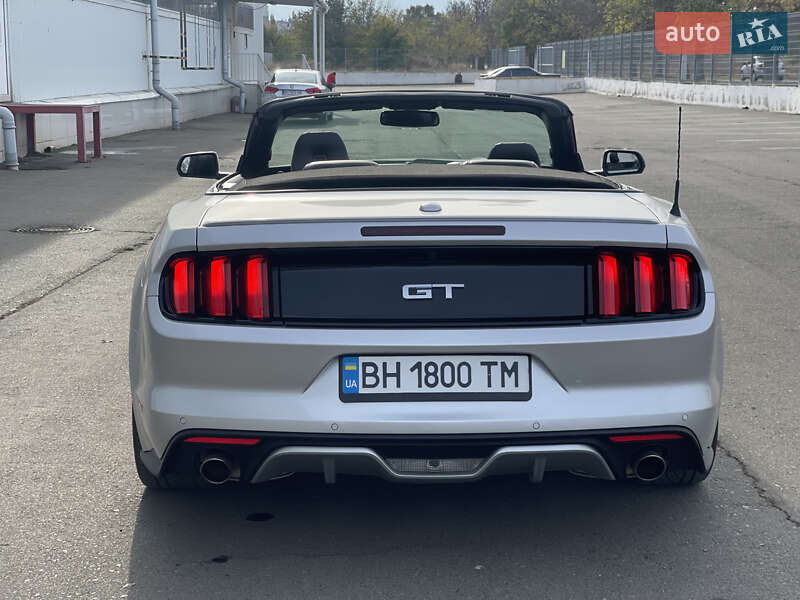 Кабриолет Ford Mustang 2016 в Одессе