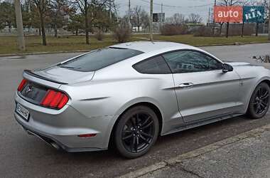Купе Ford Mustang 2015 в Днепре