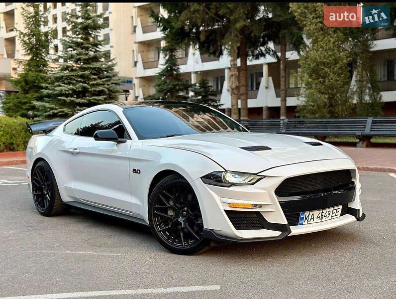 Ford Mustang 2019