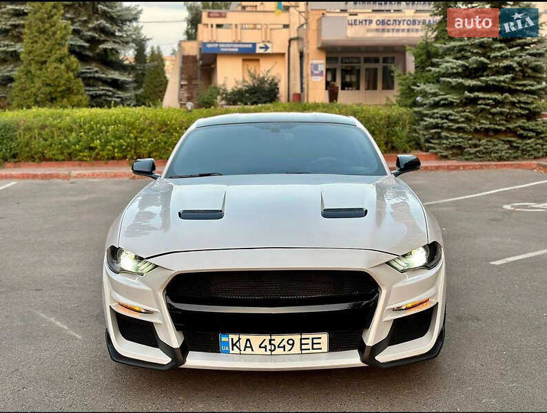 Купе Ford Mustang 2019 в Вінниці