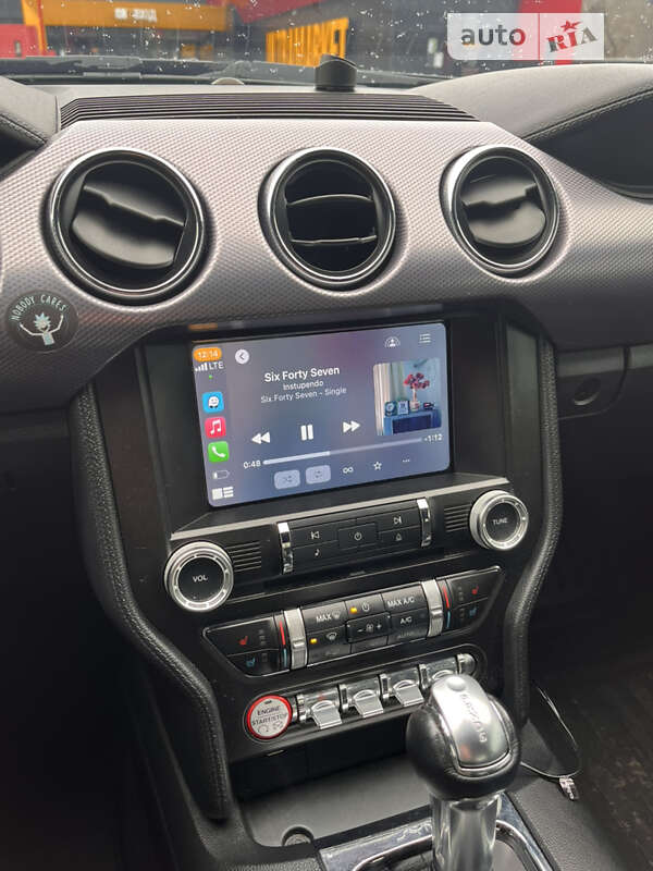 Купе Ford Mustang 2015 в Києві