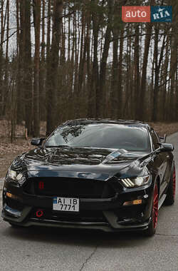 Купе Ford Mustang 2014 в Ирпене